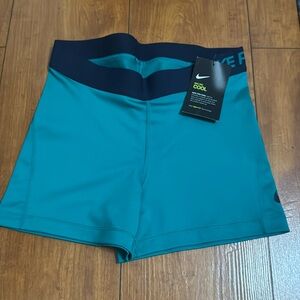 NWT Nike pro workout shorts